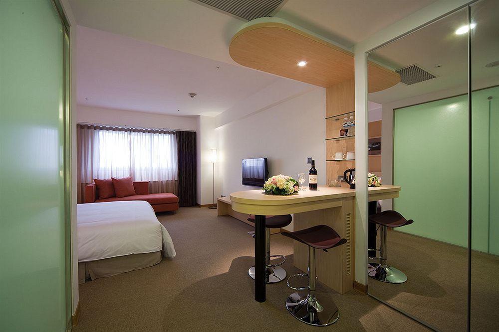 Asia Pacific Hotel Tamsui Exterior foto