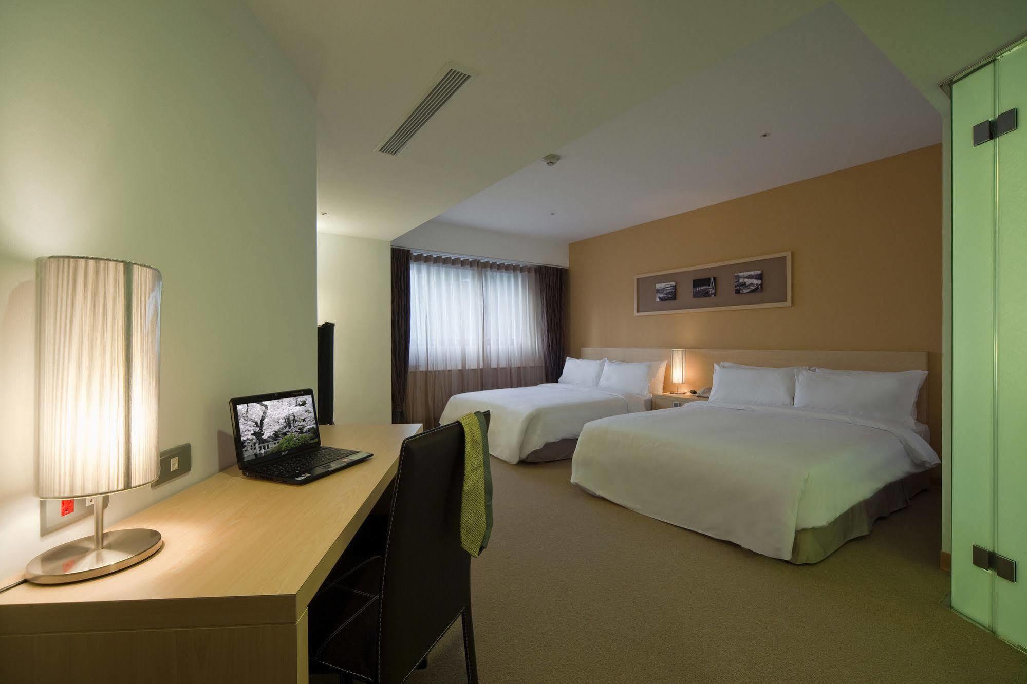Asia Pacific Hotel Tamsui Exterior foto